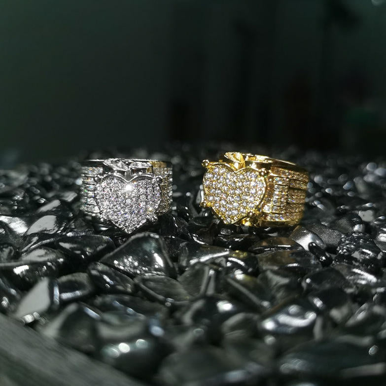 Luxury Men's Ring with AAA Zircon Crystal, Brass Band, 12g Net Weight, Silver